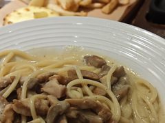 -必胜客(阿罗海店)