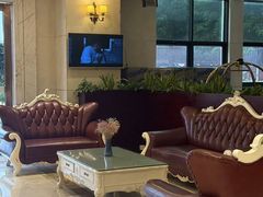 -维也纳酒店(广州番禺市桥地铁站店)