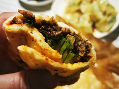 -胡万串饼(轻工大木桥小区店)