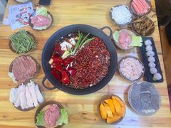 -黄潇洒老火锅(九眼桥宏济巷店)