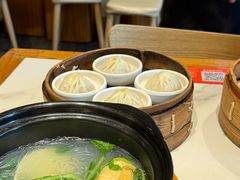 -馋三尺蟹粉小笼(人民广场店)