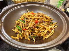 -鲁菜根·泰安菜(万达店)