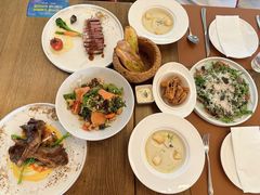 -Golden Lily河内巴黎法越料理餐厅(建国西路店)