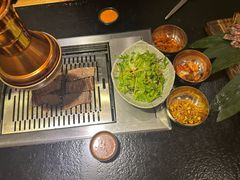 -臻牛烤肉