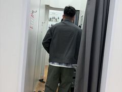 -优衣库(广州番禺万达广场店)