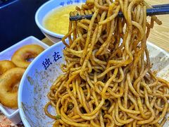 武汉热干面-文叔·湖北名小吃·小龙虾(华强北店)