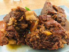 -衡哥肉铺