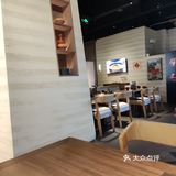 第一次喝藏茶，有点像沱茶，第一次吃藏区点心，感觉就像米花糖