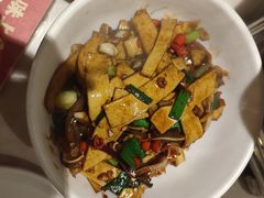 -味上湘菜馆(岳麓山店)