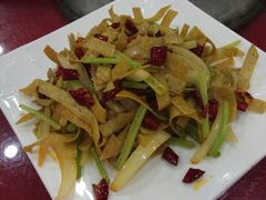 锅巴菜-大眼锅贴水饺(河东店)