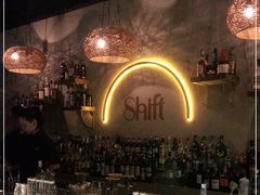 -Shift cocktail bar鸡尾酒吧