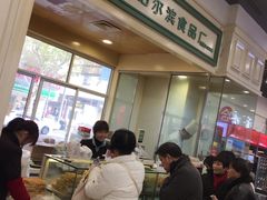 -上海哈尔滨食品厂(汇联商厦店)