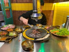 -釜山火炉·海鲜烤肉(紫藤路店)