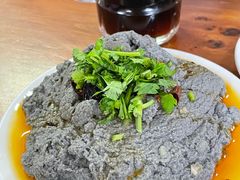 麻豆腐-宝瑞门钉肉饼店