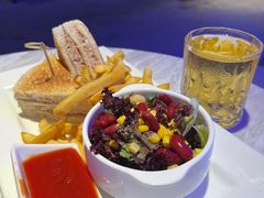 -于家堡洲际酒店·堡子里酒廊