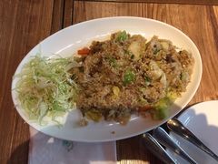-玛格萝妮(汇智国际商业中心店)