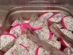 -小鱼小牛(世欧广场店)