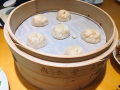 海鲜小笼包-鼎泰丰(嘉年华•海信广场VILLAGE店)