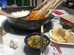 -钢管厂五区小郡肝串串香(蜀都万达店)