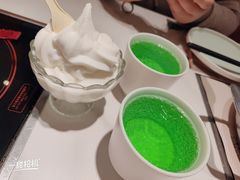 -黄记煌三汁焖锅(新佳丽江汉路店)