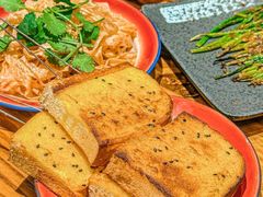 -东方一串·鲜肉小串·小酒馆(壹航城店)