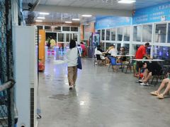 -奥龙堡游泳馆(广纸店)