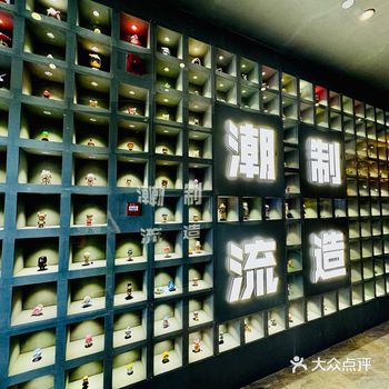 漂亮小姐姐可以来打卡哦～