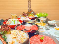 -红鼎豆捞·非遗鲍皇汤火锅(宝丰路店)