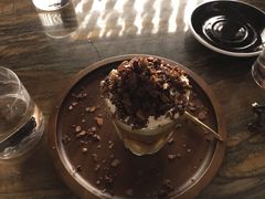火山黑咖啡-大酉·M Coffee(北京美术馆店)