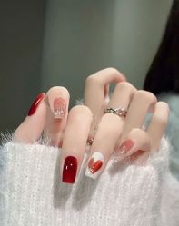 -BELLAREAL新美社