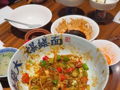 -李犟大爆鳝面·手工蟹黄包(湖滨西湖店)
