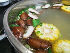 -牛一煲美食(江高店)