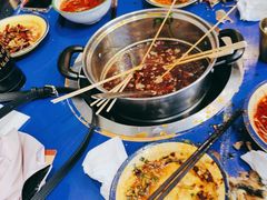 -马路边边火锅串串(观前街店)