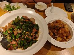 -爱碗亭·鲜炒湖南菜(壹城中心店)