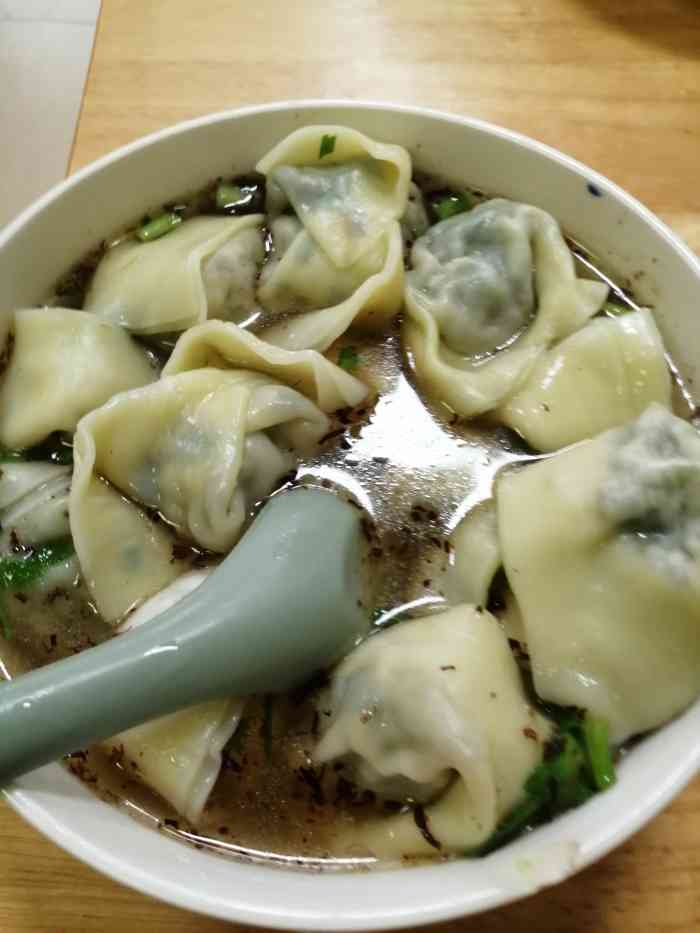 特色千里香馄饨(大渡河路店)-"就在家门口很方便,平时也没注意到,偶然