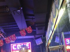 -路边边.炒菜烧烤.音乐餐厅(良乡长虹店)