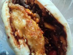 蛋菜夹馍-老马家马蓉蛋菜夹馍·腊牛肉夹馍(回民街店)