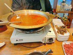 -天成·潮州牛肉脆肉鱼生蚝自助火锅