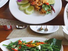 -Chom Cafe and Restaurant