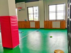 -悦动体能篮球羽毛球网球(三里河店)