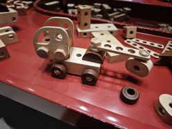 -奈尔宝·儿童乐园·亲子餐厅(鄞州万达店)