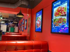大堂-陈老二烧烤(草市街总店)