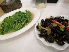 -鄱阳湖·江西小炒·瓦罐煨汤(五道口店)