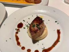 香煎鹅肝-茹丝葵经典牛排馆(上海外滩店)