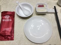 -湖庭壹品鸭王·传统北京烤鸭·别墅私房菜·庭院宵夜(江宁店)