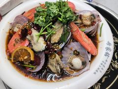 -老东镇啤酒屋海鲜加工·蒸汽海鲜·海鲜烧烤(台东店)