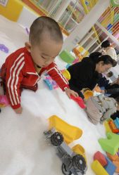 -泛尼尼儿童乐园(文化广场店)