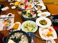 -青瓦餐厅·生鱼片·韩园烤肉(西塔店)