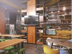 -艾豪森酒店(西安大雁塔大唐不夜城店)