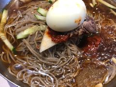 -唯成•韩国炭火烤肉 유성고기